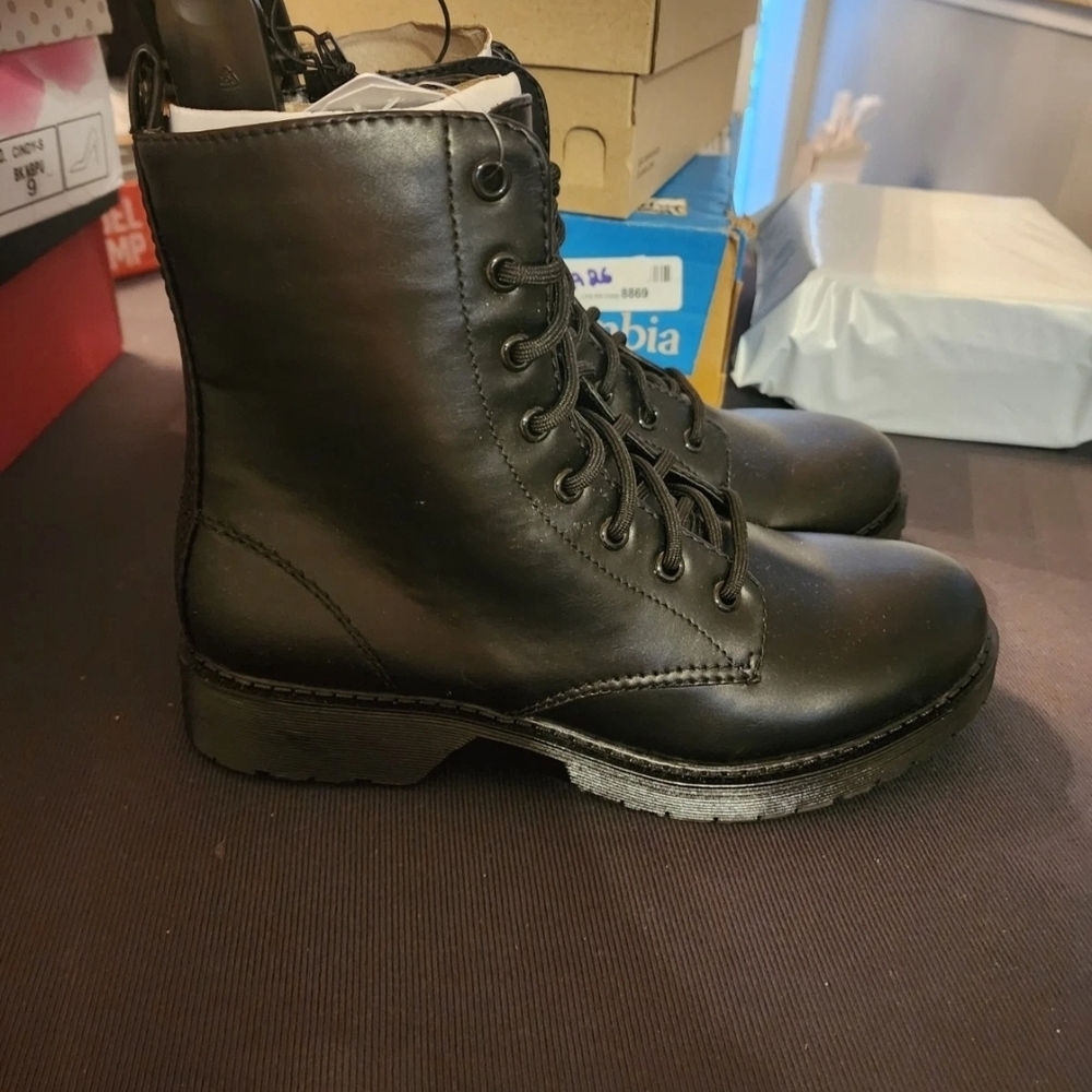 Black Lace Up Ankle Boots Women Size 9 Lug Sole Combat Style